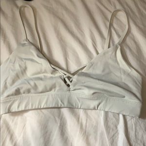 Alo sports bra